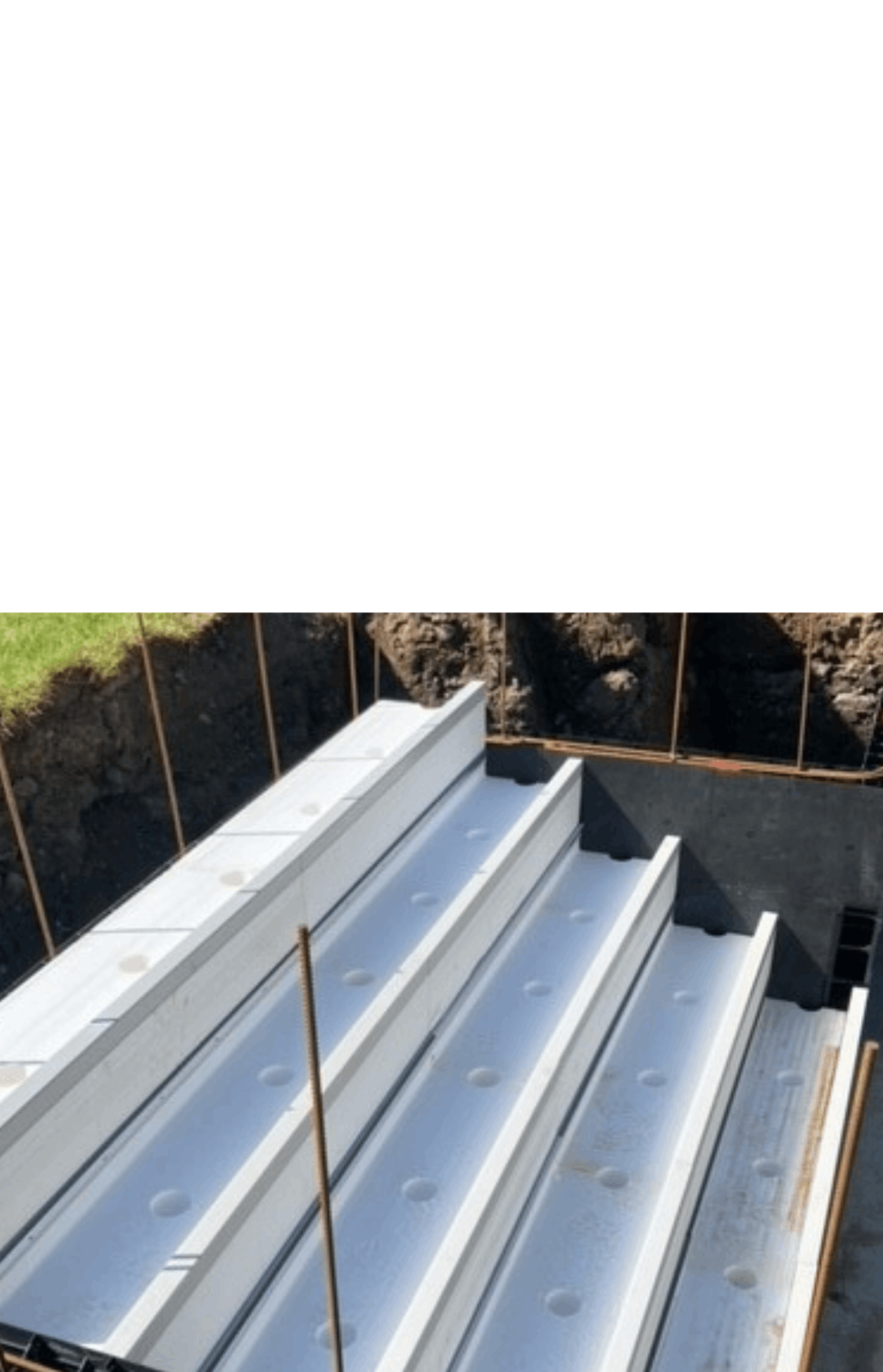 Piscine creusée de béton